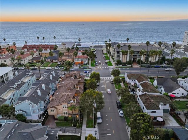 202 Avenue C, Redondo Beach, CA 90277