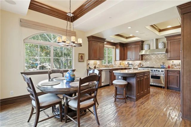 202 Avenue C, Redondo Beach, CA 90277