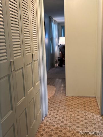 7120 S Sesame Street Terrace, Homosassa, FL 34446