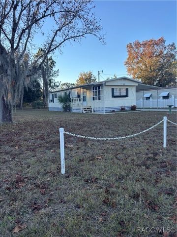 7120 S Sesame Street Terrace, Homosassa, FL 34446