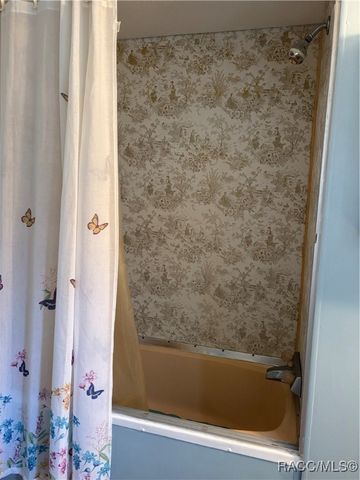 7120 S Sesame Street Terrace, Homosassa, FL 34446