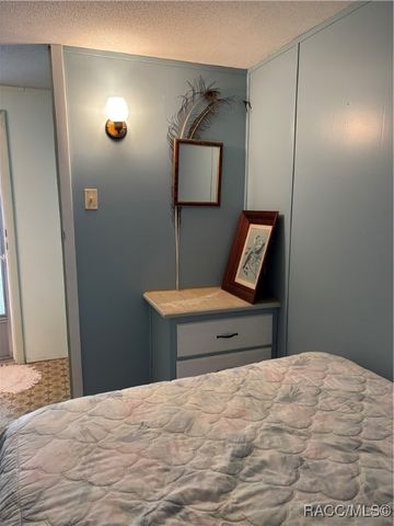 7120 S Sesame Street Terrace, Homosassa, FL 34446