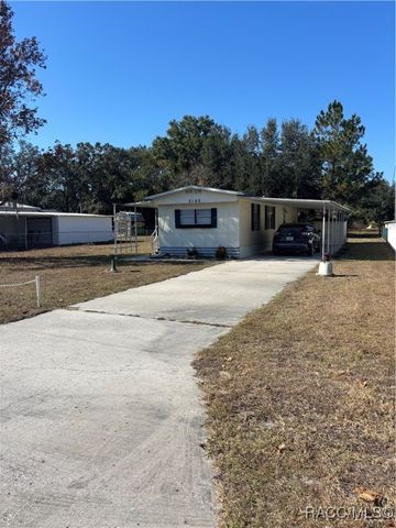 7120 S Sesame Street Terrace, Homosassa, FL 34446