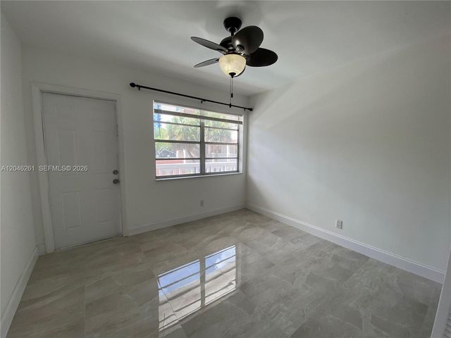 601 SE 5th Court 208, Fort Lauderdale, FL 33301