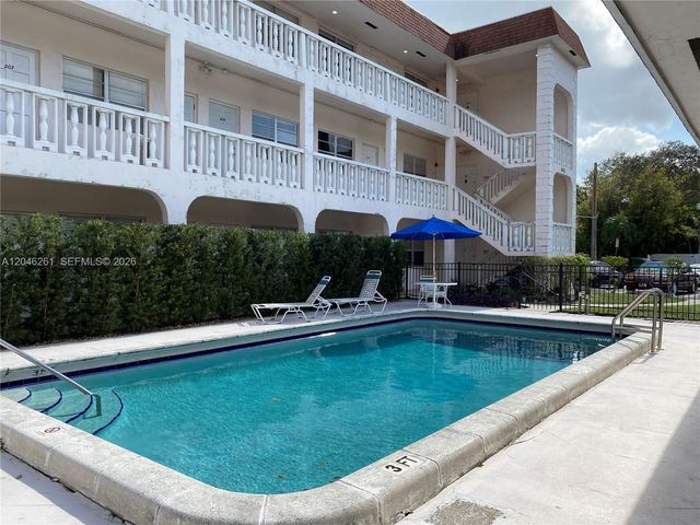 601 SE 5th Court 208, Fort Lauderdale, FL 33301