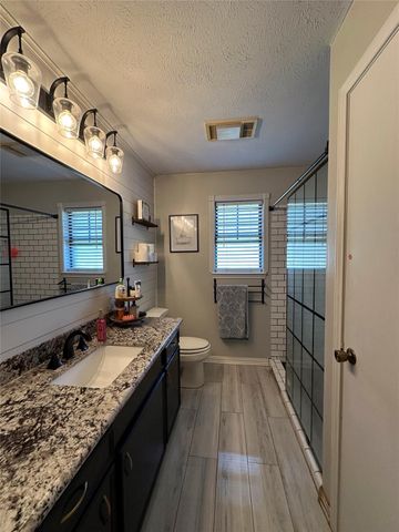 2012 Wilson Road, El Campo, TX 77437