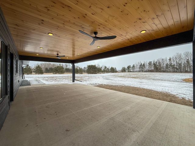 932 Rodeo Drive NW, Bemidji, MN 56601