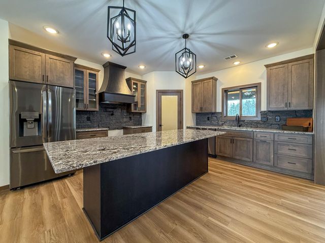 932 Rodeo Drive NW, Bemidji, MN 56601
