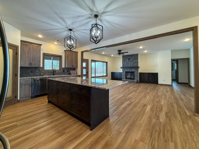 932 Rodeo Drive NW, Bemidji, MN 56601
