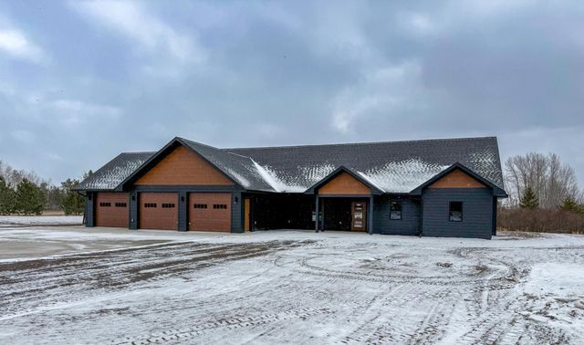 932 Rodeo Drive NW, Bemidji, MN 56601