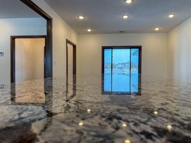 932 Rodeo Drive NW, Bemidji, MN 56601