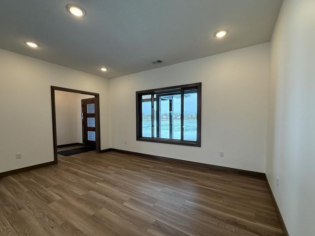 932 Rodeo Drive NW, Bemidji, MN 56601
