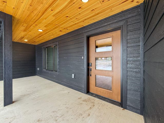 932 Rodeo Drive NW, Bemidji, MN 56601