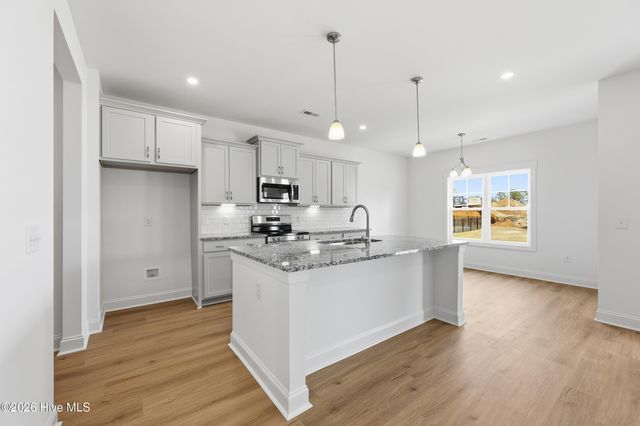 820 Ave Of The Carolinas, Carthage, NC 28327