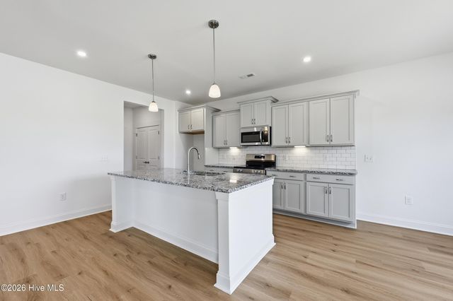 820 Ave Of The Carolinas, Carthage, NC 28327