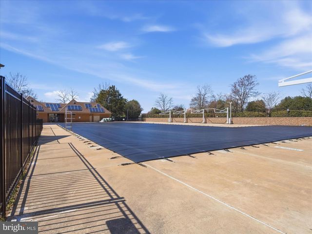 21134 DRAY TER, Ashburn, VA 20147