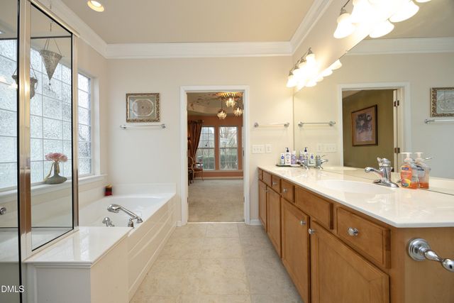 314 Dowington Lane, Cary, NC 27519