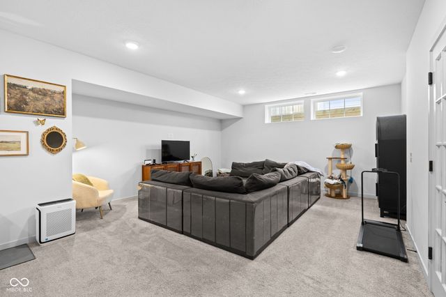 15651 Woodford Drive, Westfield, IN 46074