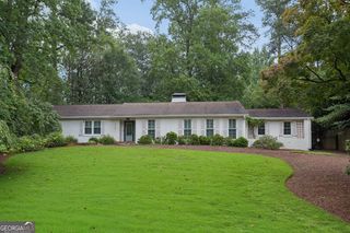 4775 Merlendale Court NW, Sandy Springs, GA 30327
