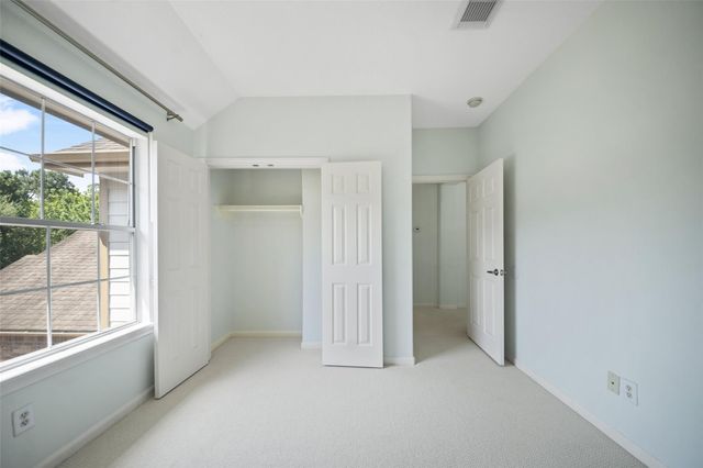 131 Zephyr Bend Place, The Woodlands, TX 77381