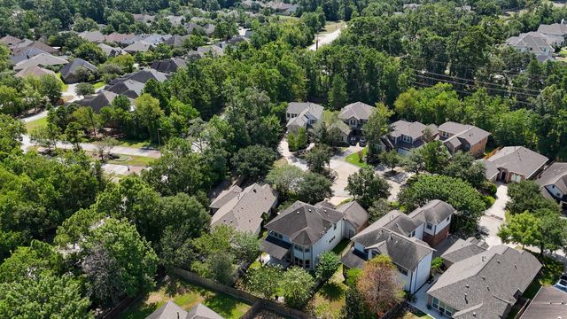 131 Zephyr Bend Place, The Woodlands, TX 77381