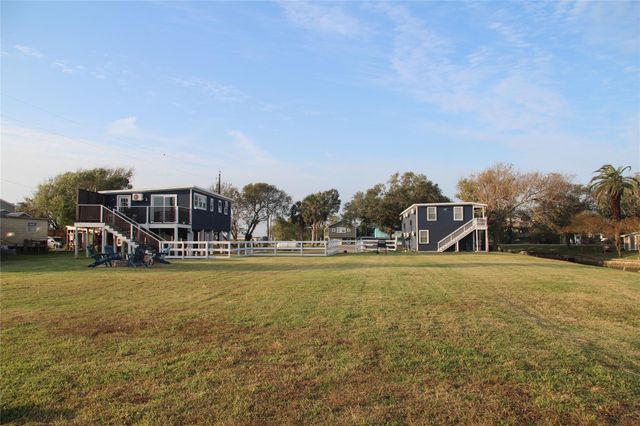 5202 County Road 469, Brazoria, TX 77422