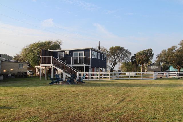 5202 County Road 469, Brazoria, TX 77422