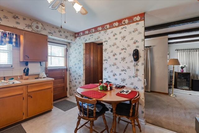 8637 Plainfield Road, Lyons, IL 60534