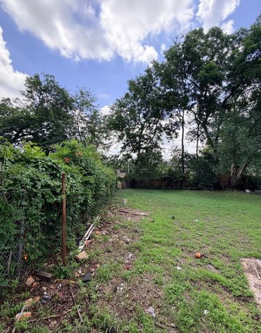 3906 Metropolitan Avenue, Dallas, TX 75210