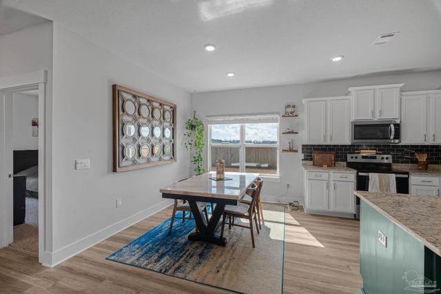 7780 Saddlebrook Ave, Pace, FL 32571