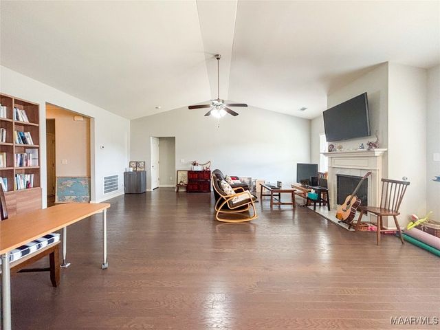 1360 Barret Park Way, Montgomery, AL 36117