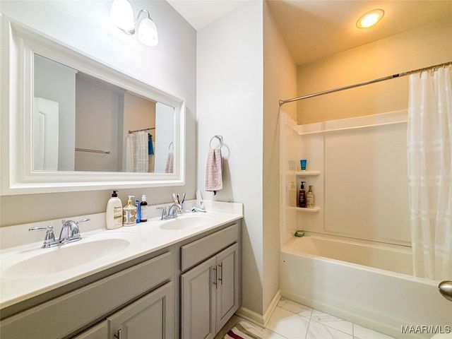 1360 Barret Park Way, Montgomery, AL 36117