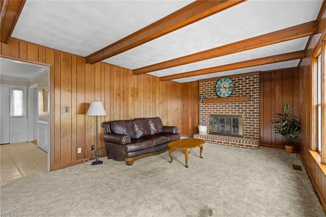 1581 Lake James DR, Virginia Beach, VA 23464