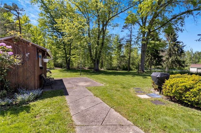 6704 Vail Drive, Hamburg, NY 14075