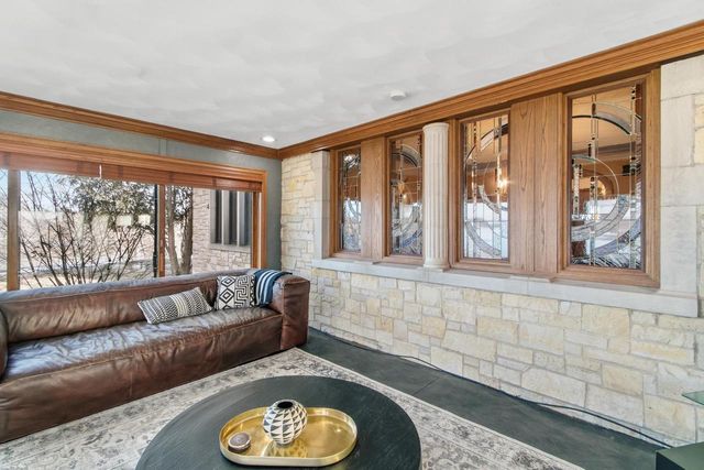 1001 Highway 33, Portage, WI 53901