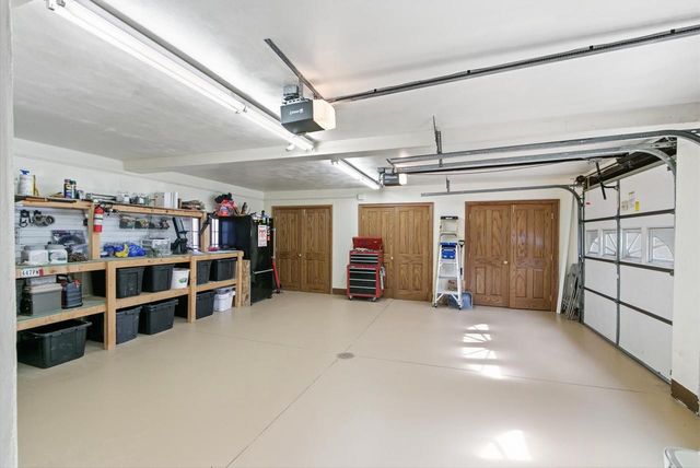 1001 Highway 33, Portage, WI 53901