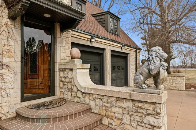 1001 Highway 33, Portage, WI 53901