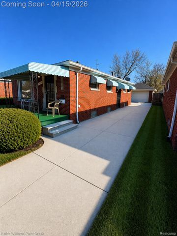 13860 E State Fair Avenue, Detroit, MI 48205