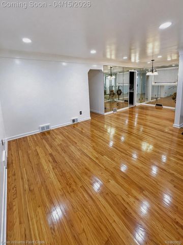 13860 E State Fair Avenue, Detroit, MI 48205