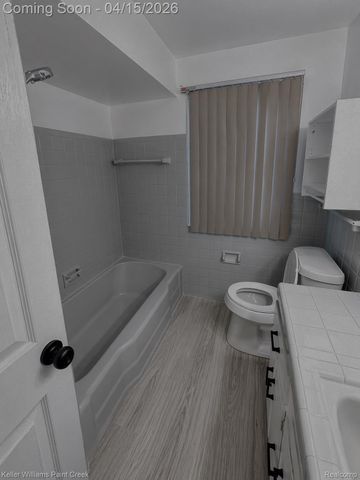 13860 E State Fair Avenue, Detroit, MI 48205