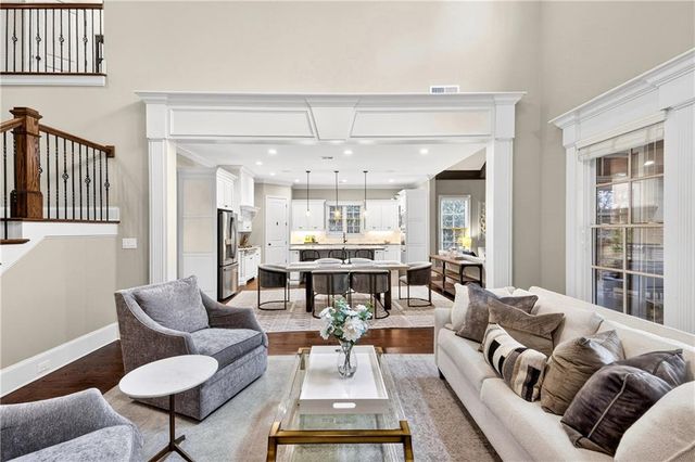 10855 Carrissa Trail, Alpharetta, GA 30022