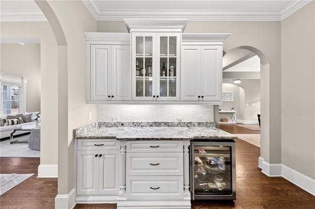 10855 Carrissa Trail, Alpharetta, GA 30022