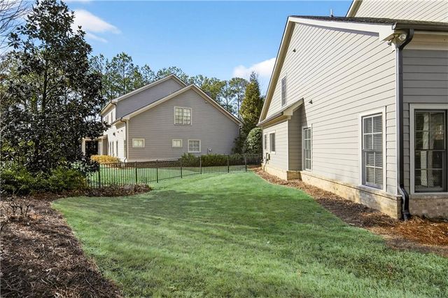 10855 Carrissa Trail, Alpharetta, GA 30022