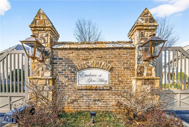 10855 Carrissa Trail, Alpharetta, GA 30022