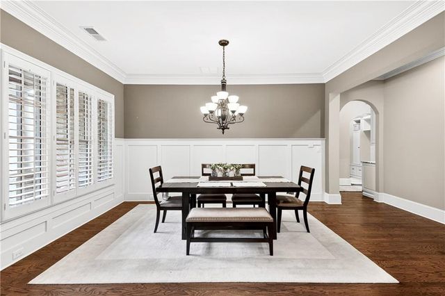 10855 Carrissa Trail, Alpharetta, GA 30022