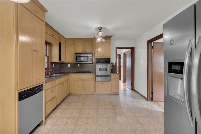 1620 Rock Cut Road, Conley, GA 30288