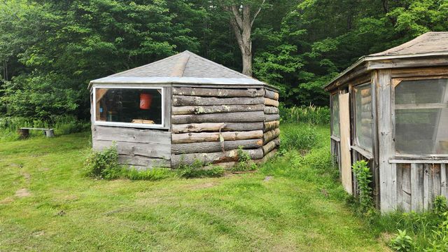 925 Center Road, Goshen, NH 03752
