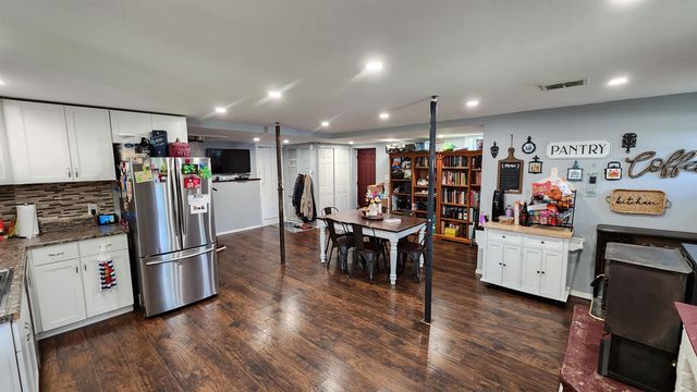 925 Center Road, Goshen, NH 03752