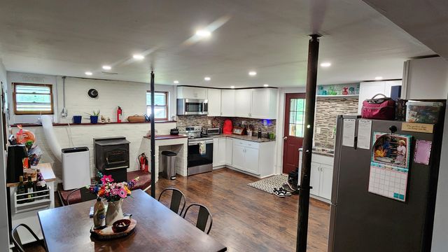 925 Center Road, Goshen, NH 03752