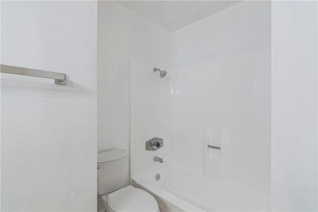 1231 S Buena Vista, Hemet, CA 92543